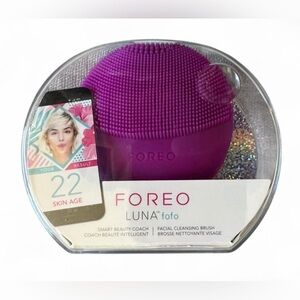 FOREO Luna Fofo Custom Facial Cleaning Device